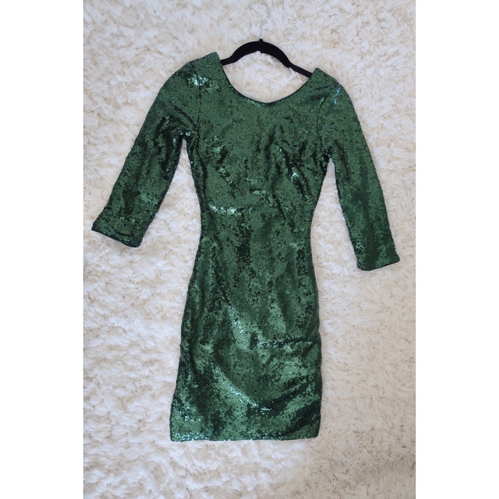 Lulu’s Emerald Green Sequin Dress Size XS